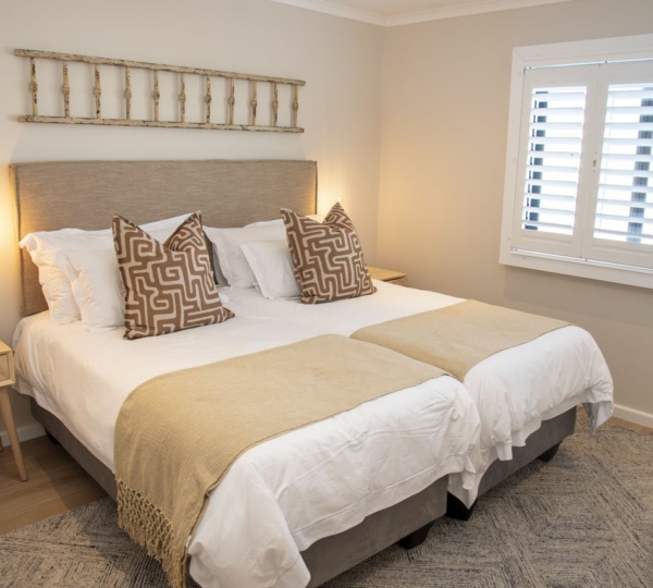 bedroom4