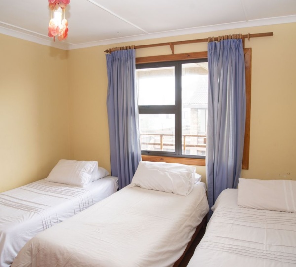 Bedroom4